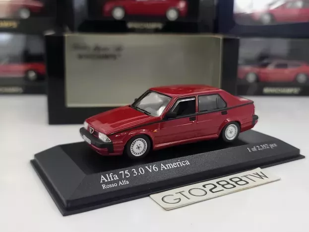 Minichamps Alfa Romeo 75 3.0 V6 America 1987 1:43 400120460