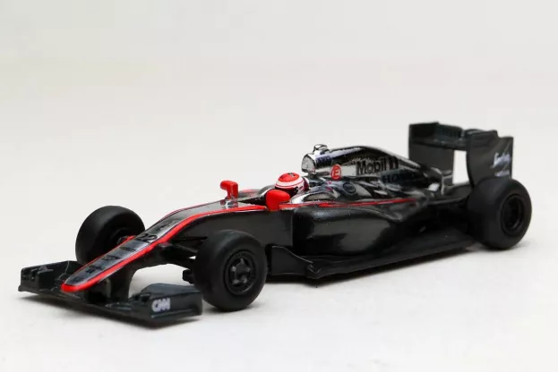 Spark Mclaren F1 Honda Mp4-30 N 22 Chinese Gp 2015 Jenson Button 1:64 Y051