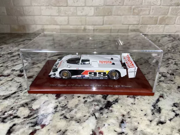 Truescale Toyota Gtp Eagle Mkiii N 99 Winner 12h Sebring 1992 Juan Manuel Fangio Ii Andy Wallace 1:43 TSM114325