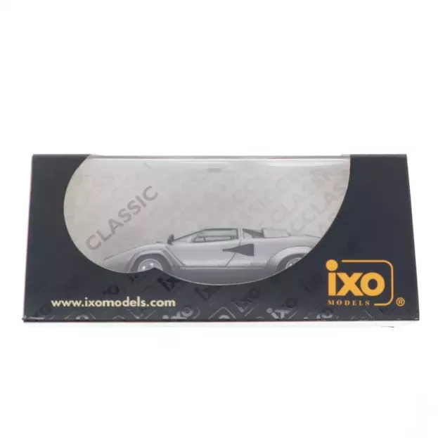 IXO Models Lamborghini Countach Lp5000 Quattrovalvole 1988 1:43 CLC024
