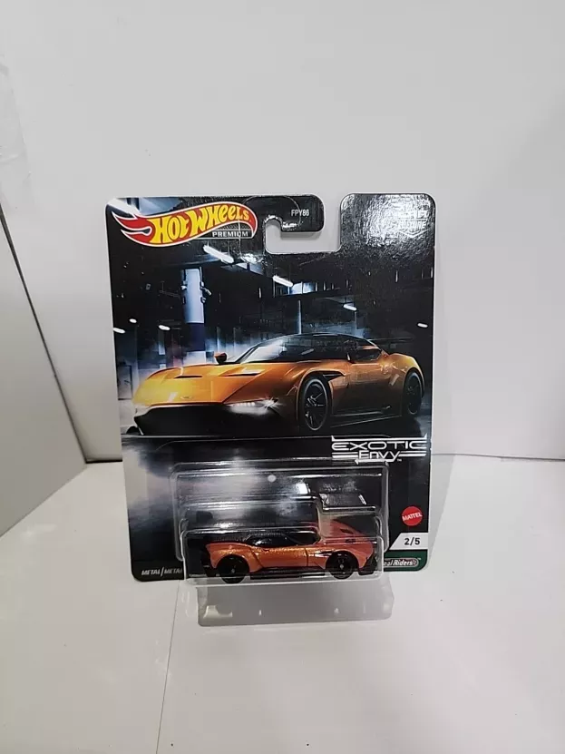 Hot Wheels Aston Martin Vulcan 2015 1:64 GRJ77