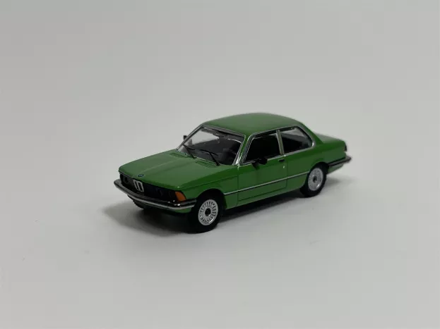 Minichamps Bmw 3-series 323i e21 1975 1:87 870020002