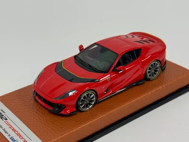Looksmart Ferrari 812 Competizione 2021 1:43 LS530C