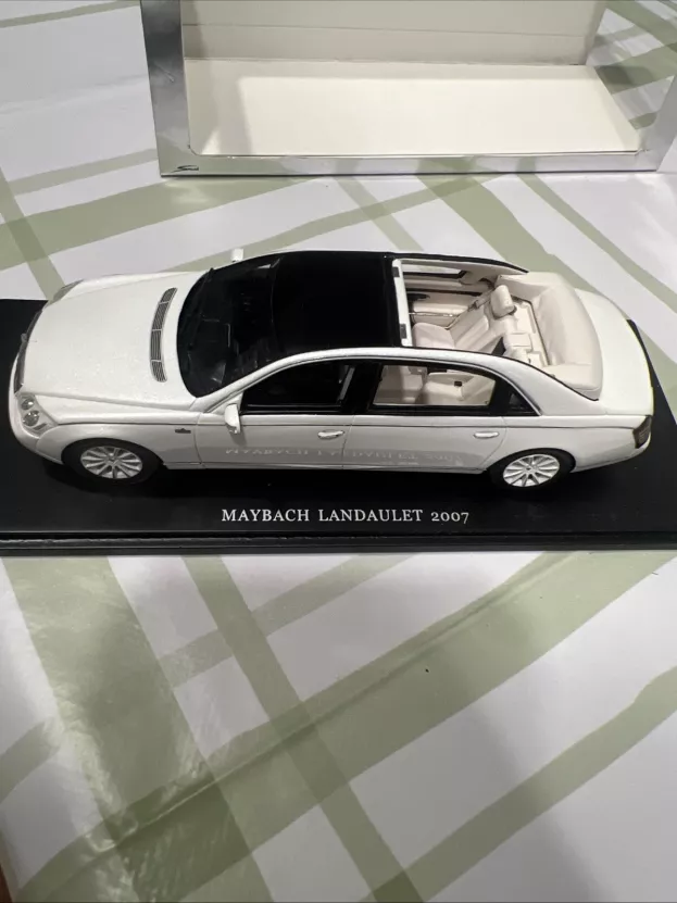 Spark Maybach Landaulet 2007 1:43 S1029
