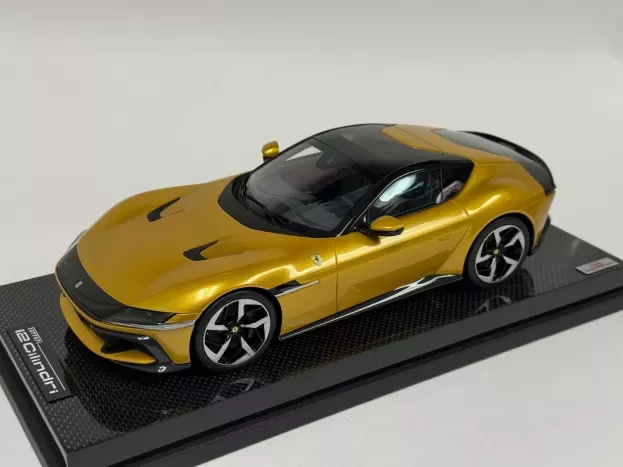 MR Models Ferrari 12cilindri Coupe V12 830cv 2024 Con Vetrina With Showcase 1:18 FE043E