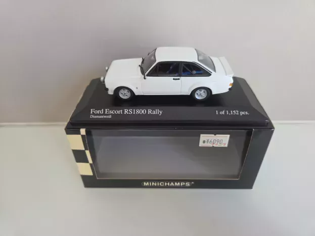 Minichamps Ford Escort Rs1800 Mkii Rally 1975 1:43 400758400
