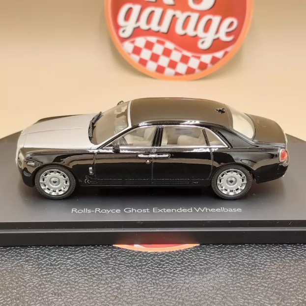 Kyosho Rolls Royce Ghost Ewb Long Lhd 2011 1:43 05551DBK