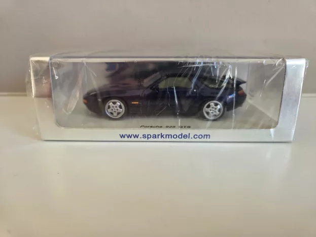 Spark Porsche 928 Gts Coupe 1992 1:43 S3430