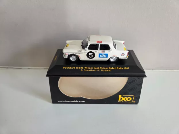 IXO Models Peugeot 404 N 5 Winner Rally East African Safari 1967 Shankland Rothwell 1:43 RAC026