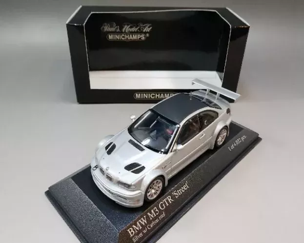 Minichamps Bmw 3-series M3 Gtr E46 Street 2001 1:43 400012102