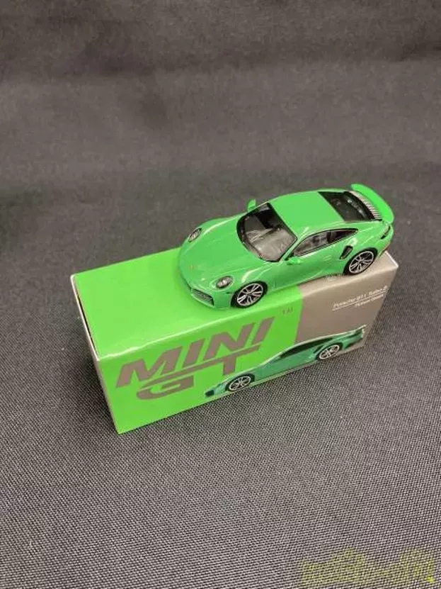 Mini-GT Porsche 911 992 Turbo S Coupe Lhd 2020 1:64 MGT00525-L