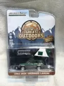 Greenlight 1992 Jeep Cherokee Laredo Roof Top Tent The Great Outdoors 38050E