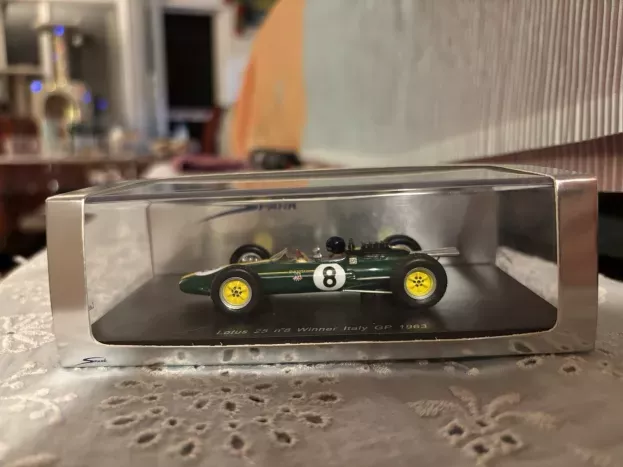 Spark Lotus F1 25 N 8 Winner Italy Gp Jim Clark 1963 World Champion 1:43 S1610