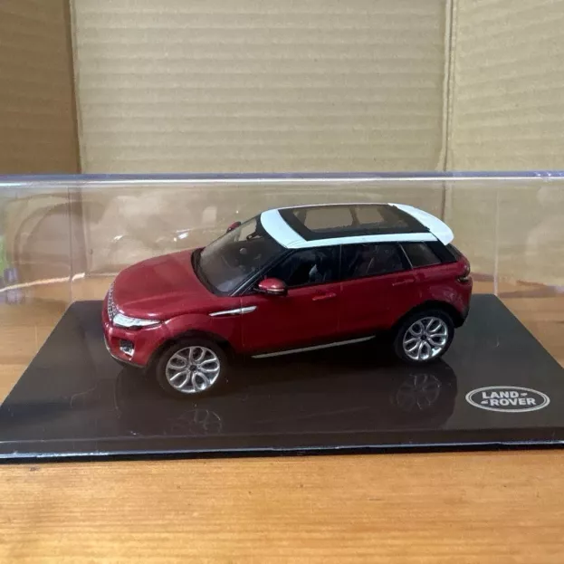 IXO Models Land Rover Range Evoque 5-door 2011 1:43 MOC144P