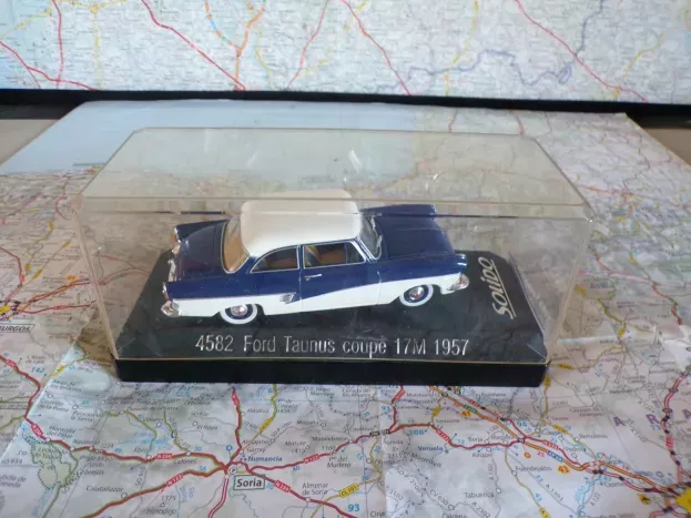 Solido Ford Taunus 17m 1957 1:43 4582