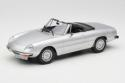 187884 Alfa Romeo 2000 Spider Silver Norev 1/18