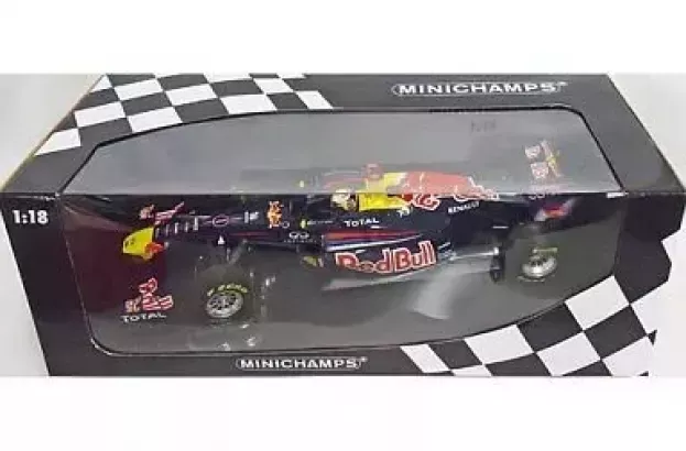 Minichamps Red Bull F1 Rb7 N 1 Sebastian Vettel Season 2011 World Champion 1:18 110110001