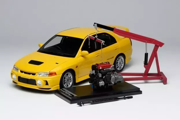 Motorhelix Mitsubishi Lancer Evo Iv With Engine And Accessories 1999 1:18 M84006