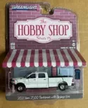 Greenlight 1:64 2021 Ram 2500 Tradesman w/Garbage Bin White Model 97130F