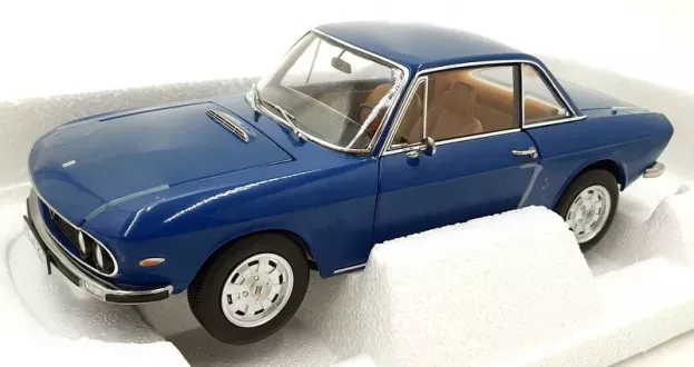 Norev Lancia Fulvia Coupe 3-series 1975 Caramel Interior 1:18 187980