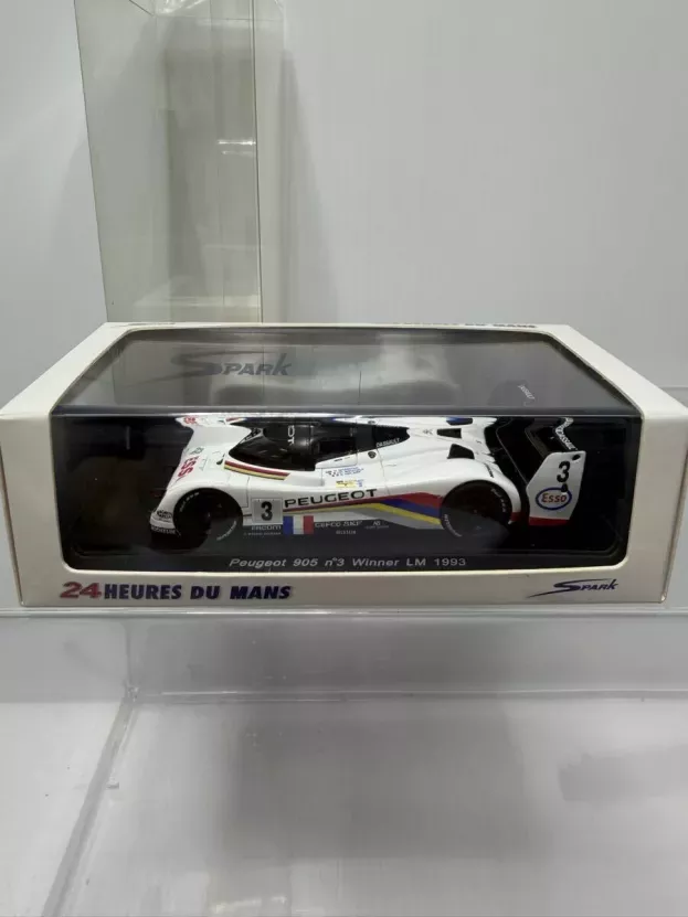 Spark Peugeot 905 Evo1b 3.5l V10 Team Peugeot Talbot Sport N 3 Winner Le Mans 1993 G.brabham C.bouchut E.helary 1:43 43LM93