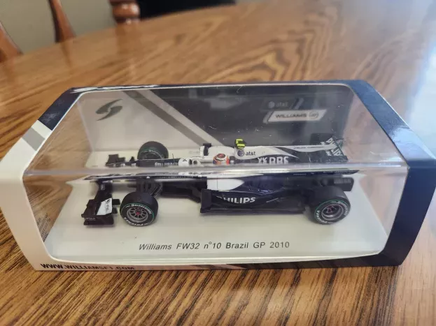 Spark Williams F1 Fw32 N 10 Gp Brazil 2010 N.hulkenberg 1:43 S4031