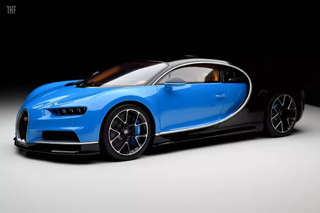 Kyosho Bugatti Chiron 1:12 KSR08664BL
