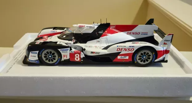Spark Toyota Ts050 Hybrid Team Toyota Gazoo Racing N 8 Winner 24h Le Mans 2019 Sebastien Buemi Kazuki Nakajima Fernando Alonso 1:18 18LM19