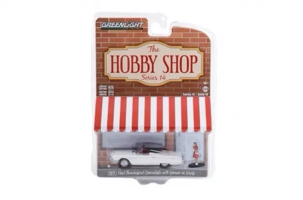 Greenlight Ford Thunderbird Cabriolet With Woman In Dress 1965 1:64 97140B