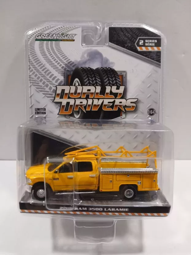 Greenlight Dodge Ram 3500 Double Cabine Pick-up 2018 1:64 46020C