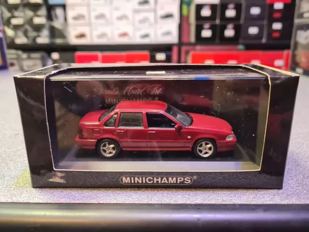 Minichamps Volvo S70 Saloon 1998 1:43 430171800