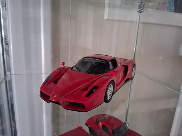 Hot Wheels Ferrari Enzo Charlie's Angels Ii Full Throttle 1:18 P9907