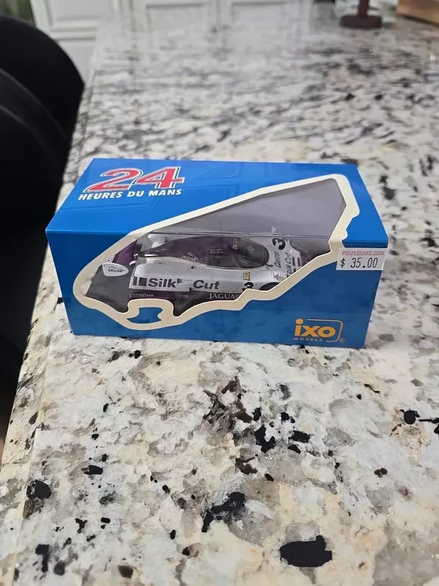 IXO Models Jaguar Xjr12 7.0l V12 Team Silk Cut Jaguar T.w.racing N 3 Winner 24h Le Mans 1990 John Nielsen Price Cobb Martin Brundle 1:43 LM1990