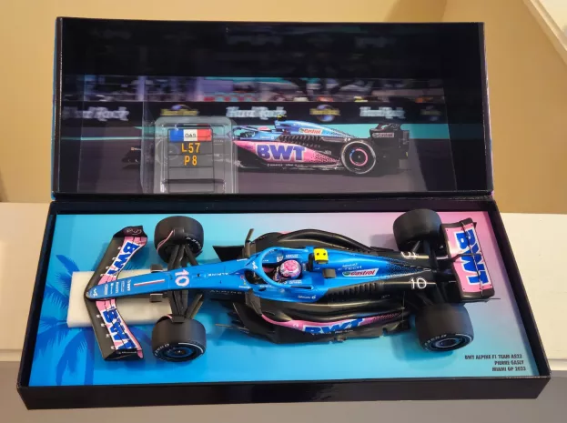 Minichamps Alpine F1 A523 Team Bwt Alpine N 10 8th Miami Gp With Pit Board 2023 Pierre Gasly 1:18 147230310