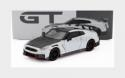 Mini-Gt Mgt01045-L Nissan - Gt-R (R35) Nismo Coupe 2024 - White Black - 1/64