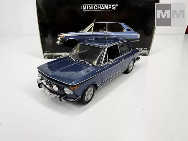 Minichamps Bmw 2000 Tii Touring 1971 1:18 100021010