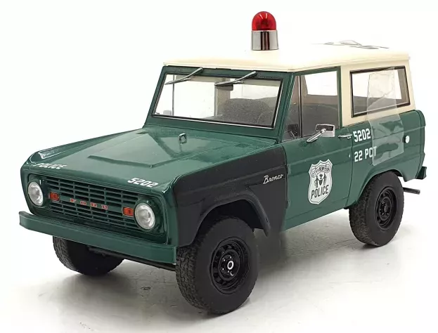 Greenlight Ford Bronco New York City Police Department 1967 1:18 19036