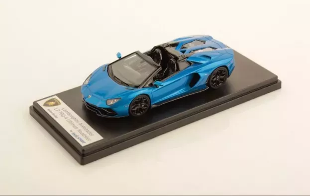 Looksmart Lamborghini Aventador Lp780-4 Ultimae Roadster 2021 1:43 LS532A