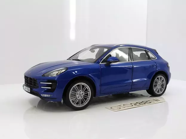 Minichamps Porsche Macan Turbo 2013 1:18 WAP0211540E