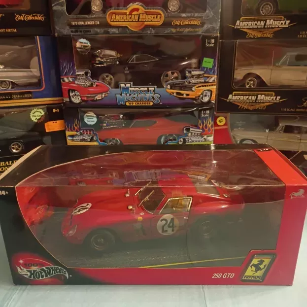 Hot Wheels Ferrari 250 Gto 3.0 V12 Team Equipe Nationale Belge N 24 2nd 24h Le Mans 1963 J.blaton G.l.van Ophem After Race Version 1:18 29754