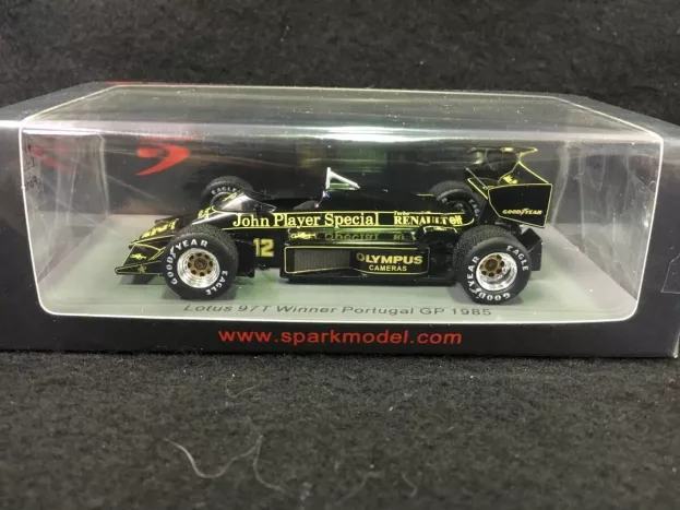Spark Lotus F1 97t Renault Turbo Team Lotus N 12 Winner Portugal Gp 1985 Ayrton Senna 1:43 S7152