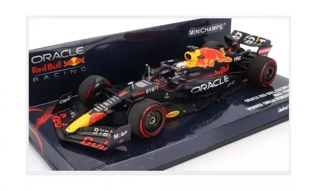 Minichamps Red Bull F1 Rb18 Team Oracle Red Bull Racing N 1 World Champion Winner Emilia Romagna Italy Gp 2022 Max Verstappen 1:43 417220401