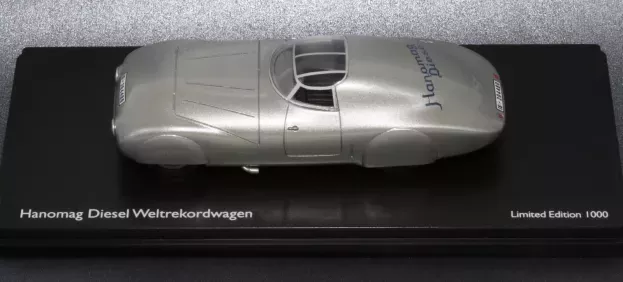 Schuco Hanomag Diesel Weltrekordwagen 1939 1:43 8934