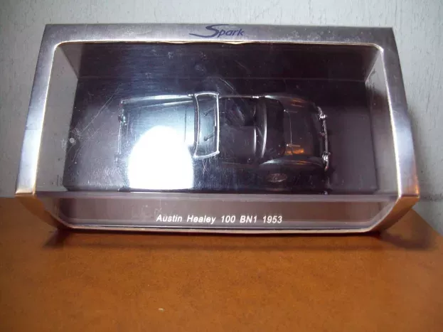 Spark Austin Healey 100 Bn1 1953 1:43 S0801