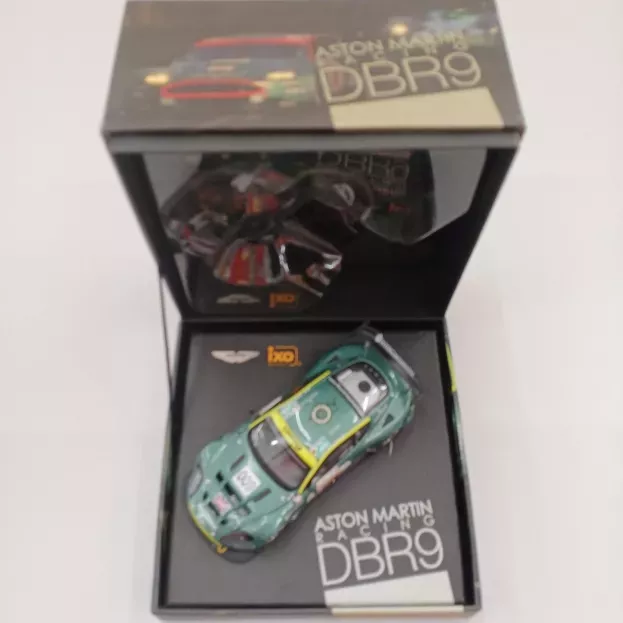 IXO Models Aston Martin Dbr9 6.0l V12 Team Aston Martin Racing N 009 24h Le Mans 2006 P.lamy S.sarrazin S.ortelli 1:43 LMM087