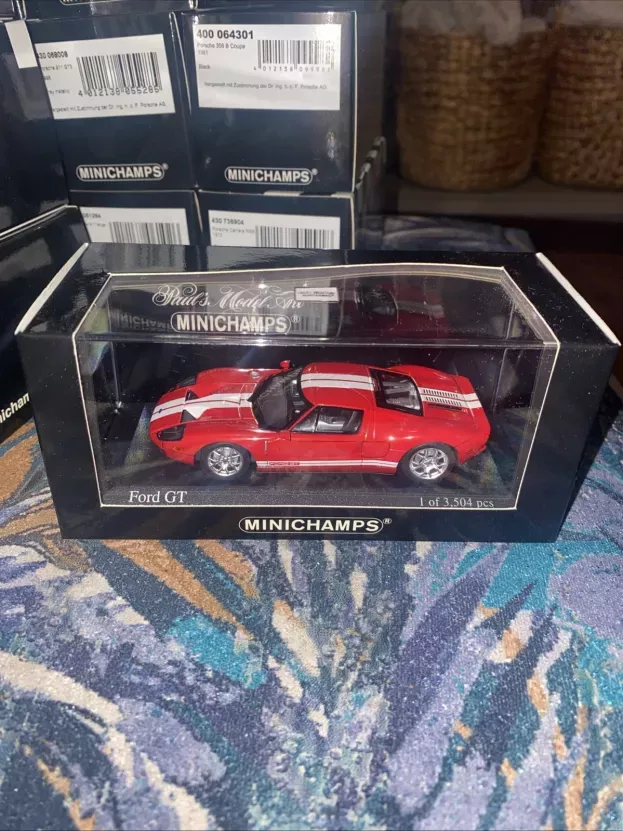 Minichamps Ford Gt 2005 1:43 400084200