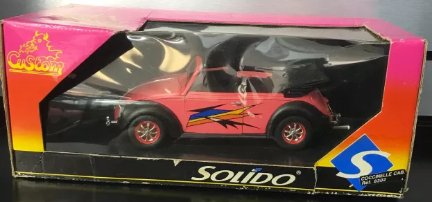Solido Volkswagen Beetle Coccinelle Cabriolet Custom 1959 With Decals 1:18 8302