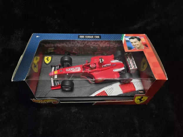 Hot Wheels Ferrari F1 F399 N 4 Season 1999 E.irvine 1:18 24629