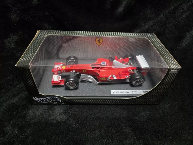Hot Wheels Ferrari F2003-ga N 2 Season 2003 Rubens Barrichello 1:18 B1024