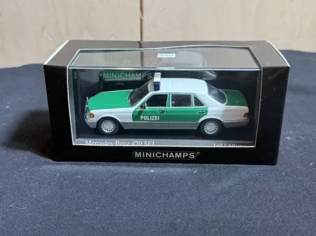 Minichamps Mercedes 430 Sel 1991 Polizei Police 1:43 039390